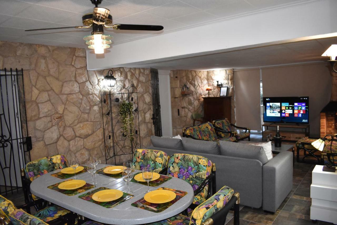 Villa Garden Tarragona Ngoại thất bức ảnh